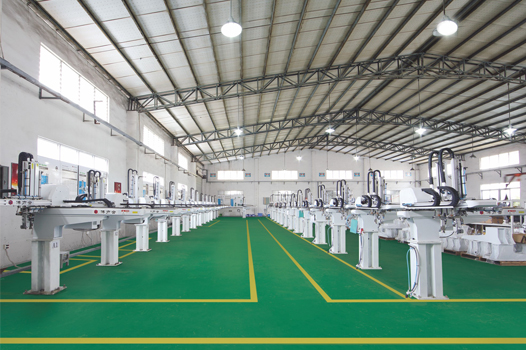 注塑機(jī)專用機(jī)械手的分類